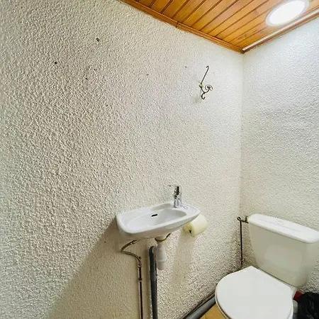 Chez-yu Au Pied De La Cite Carcassonne