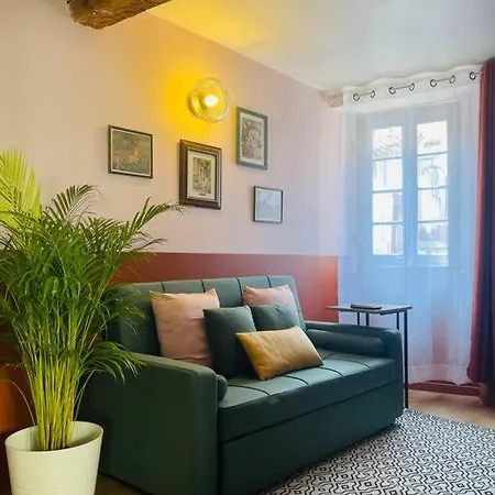Chez-yu Au Pied De La Cite 빌라 카르카손